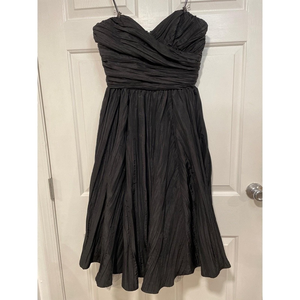 Womens 10 VTG Strapless Party Dress Ruched Black LBD Sweetheart Flowy Full Chic